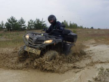 Weisswasser-Quadtour-Matsch